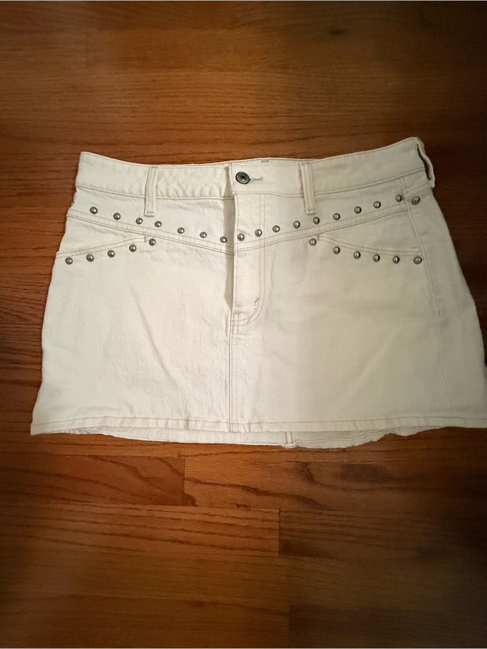 Abercrombie curve love White Women's Studded Mini Skirt